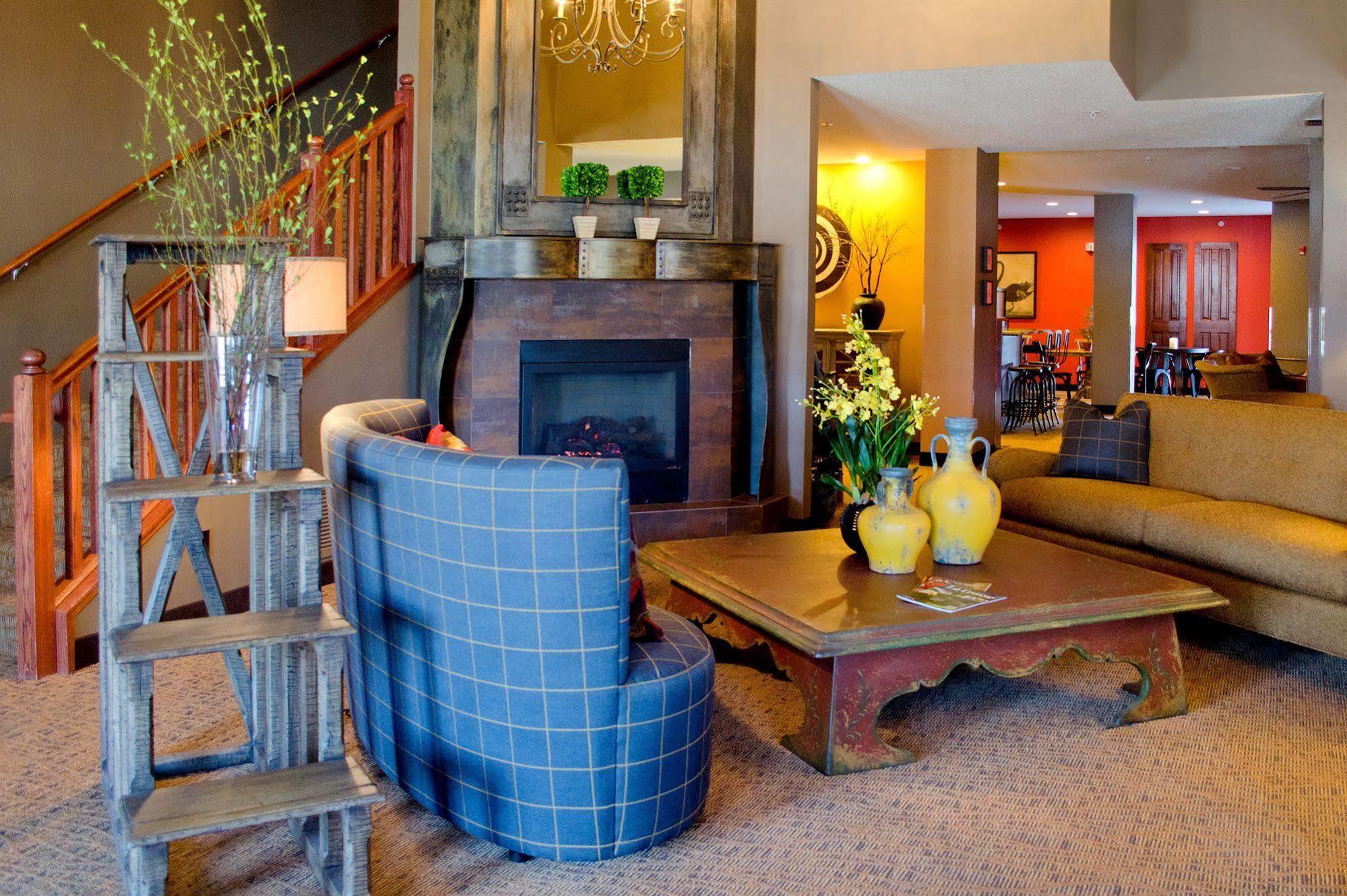 Grandstay Hotel & Suites La Crosse Extérieur photo