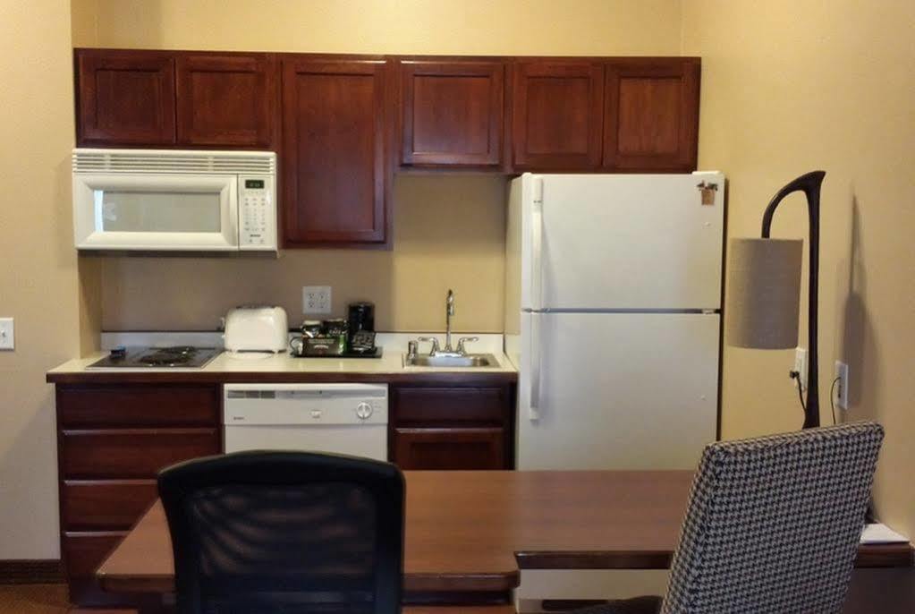 Grandstay Hotel & Suites La Crosse Extérieur photo